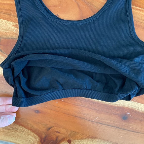 Aerie Black Ribbed Seamless Built in Bra Liner Cropped Tank Top Bralette - Picture 4 of 5